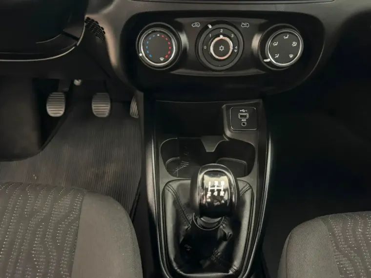 Fiat Cronos Drive GSR 1.3 8V Flex 2023 - Foto 3