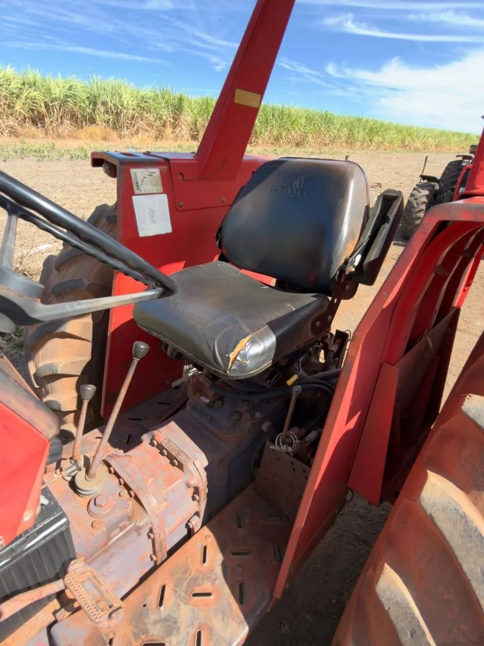 Trator Massey Ferguson  - Foto 4