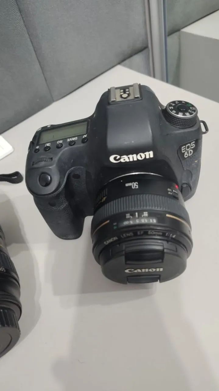 Vendo Câmera Canon 6D