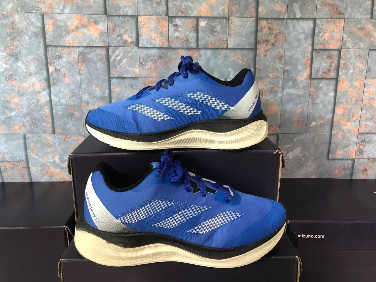 Tênis adidas promoção  - Foto 2