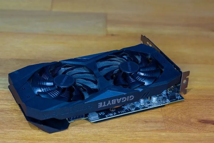 Placa de vídeo GTX 1660 Gigabyte - Foto 2