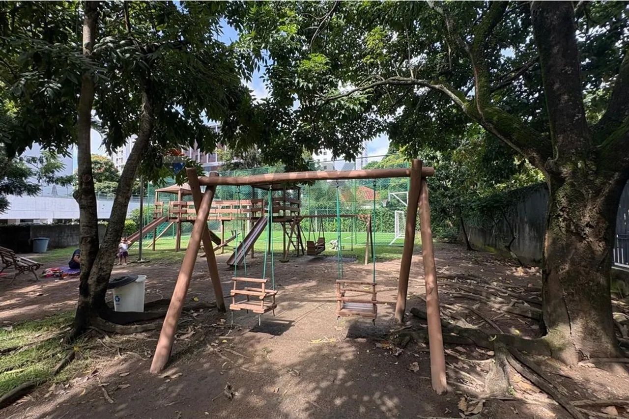 Apartamento amplo, 3quartos, sendo 2 suítes, 2 varandas e 3 vagas de garagem. - Foto 5