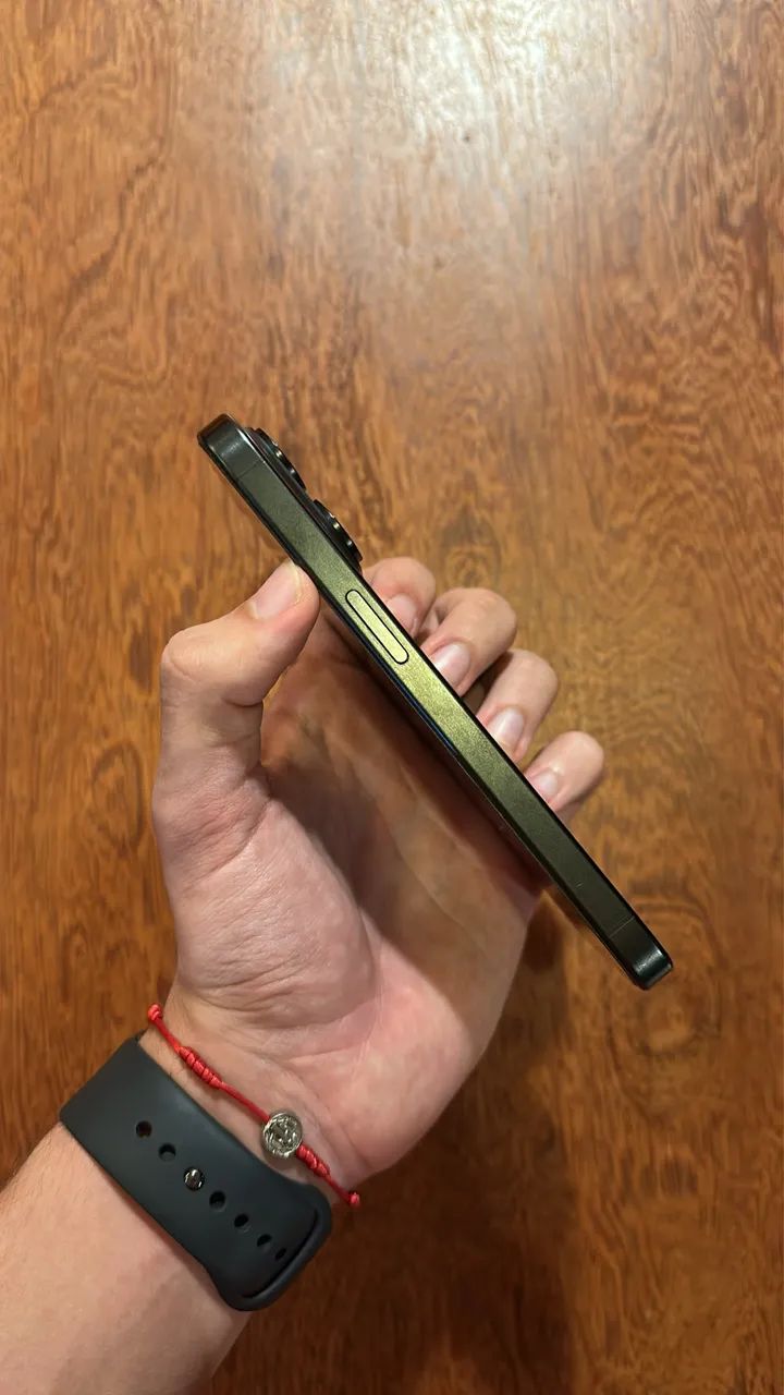 IPHONE 15 PRO  - Foto 3