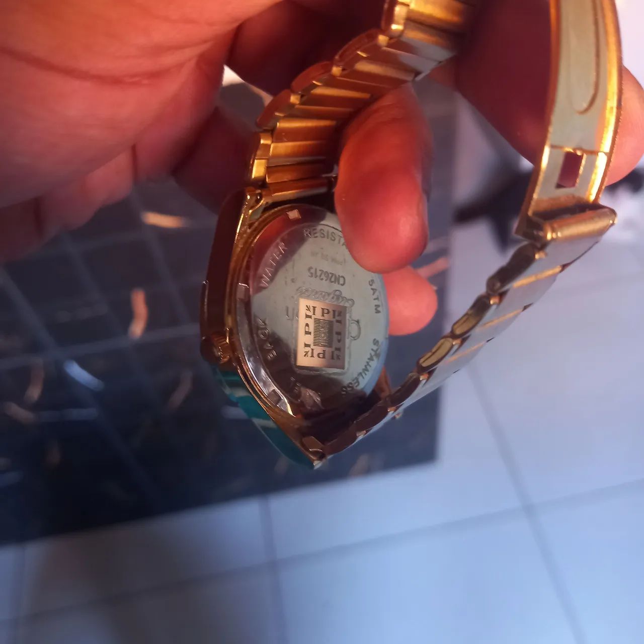 Vendo Champion Rosa/Dourado á prova D'água  - Foto 2