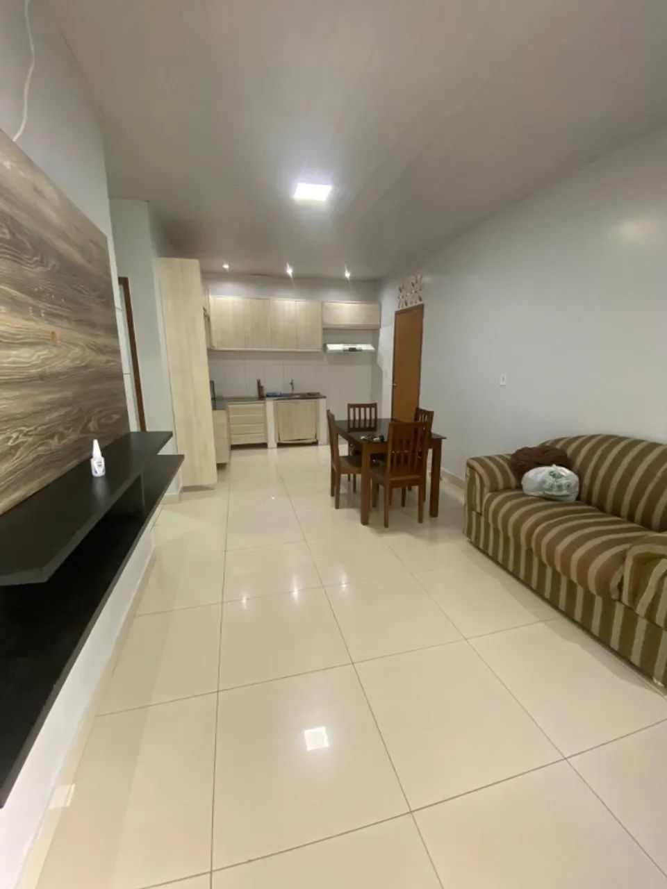 Aluga-se uma casa pequena (semi mobiliada) no bairro União em Parauapebas/PA