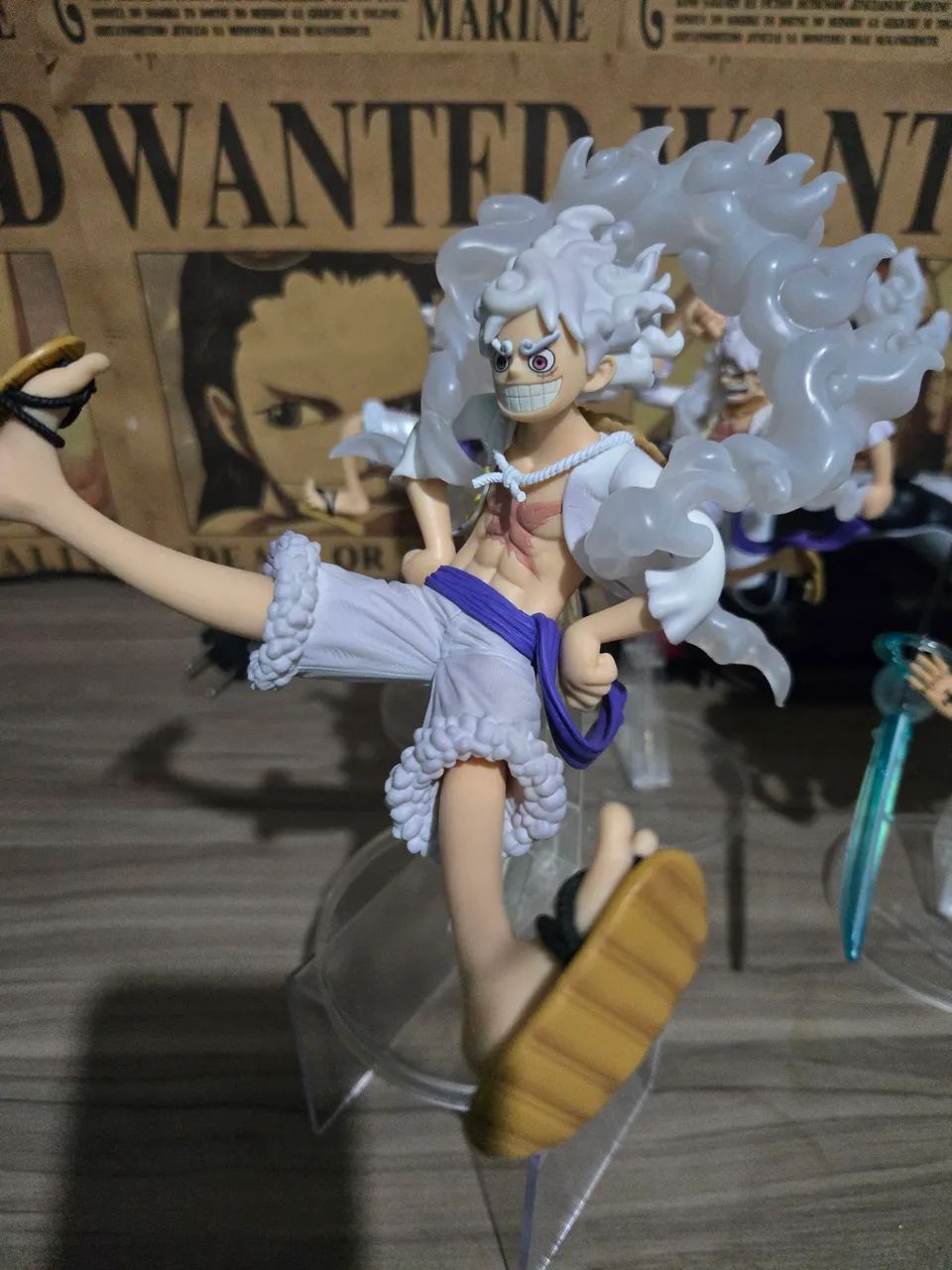 Luffy Gear 5 sem caixa - Foto 2