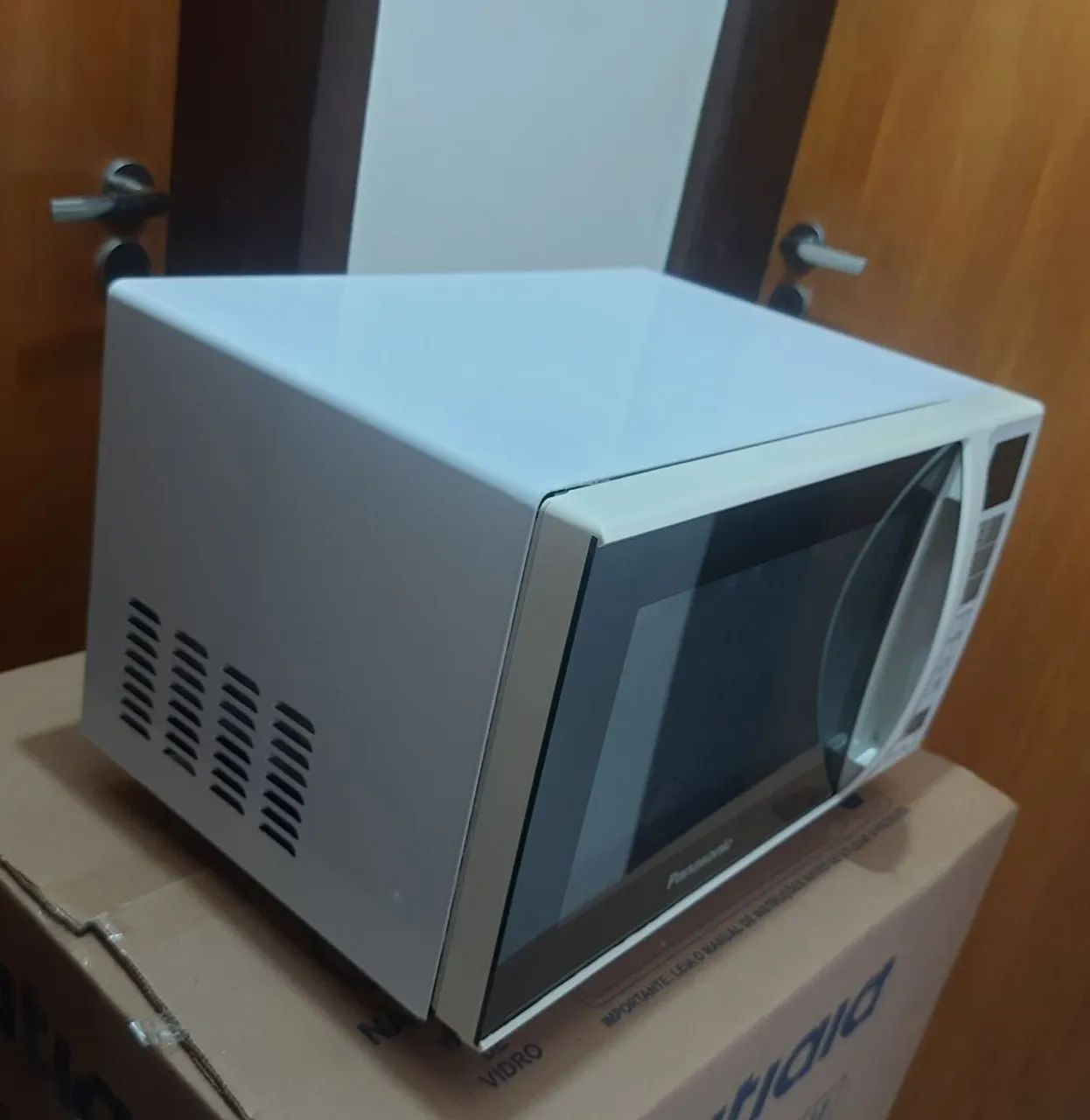 Micro-ondas Panasonic 21 Litros - Foto 3