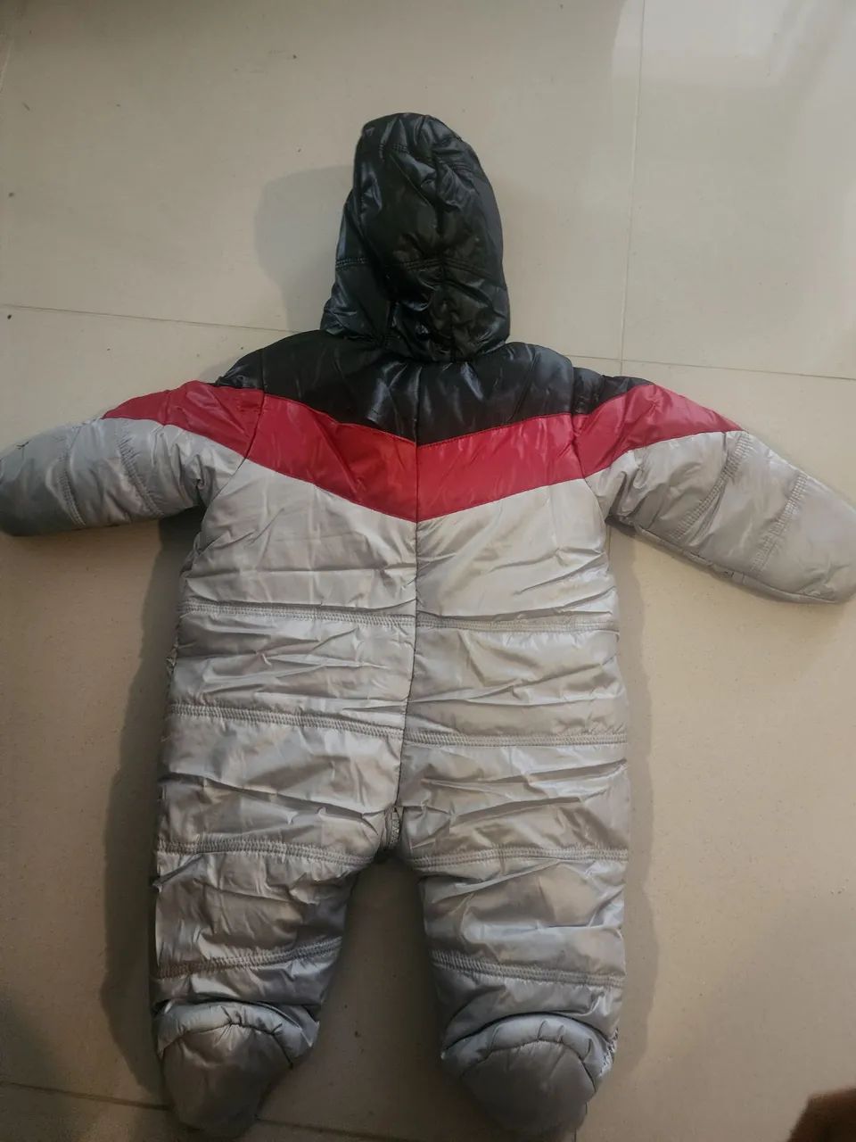 Tipo Top estilo NASA - Foto 2