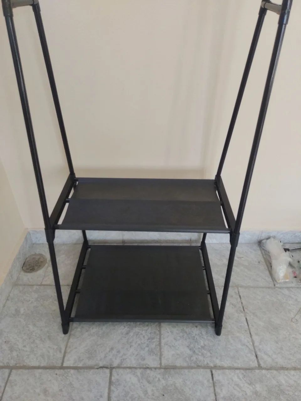 Arara para roupas - Foto 2