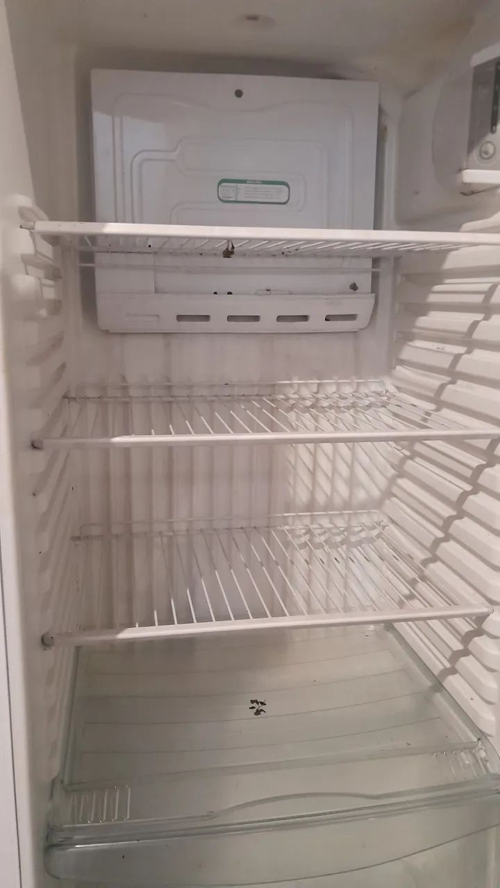 Vendo geladeira  - Foto 2