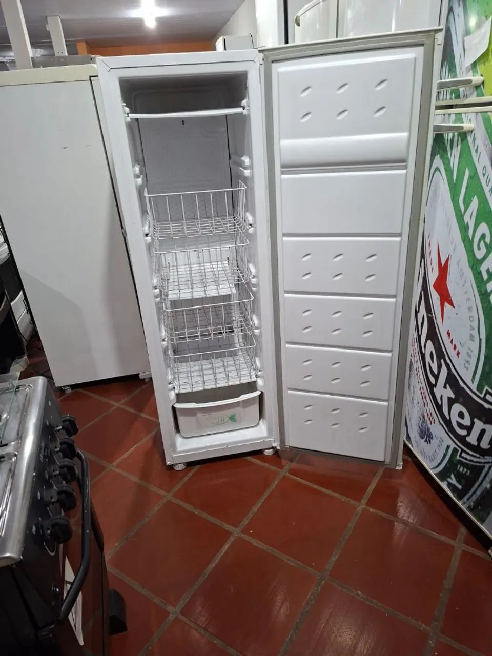 Freezer consul semi novo moderno funcionando perfeitamente  - Foto 4