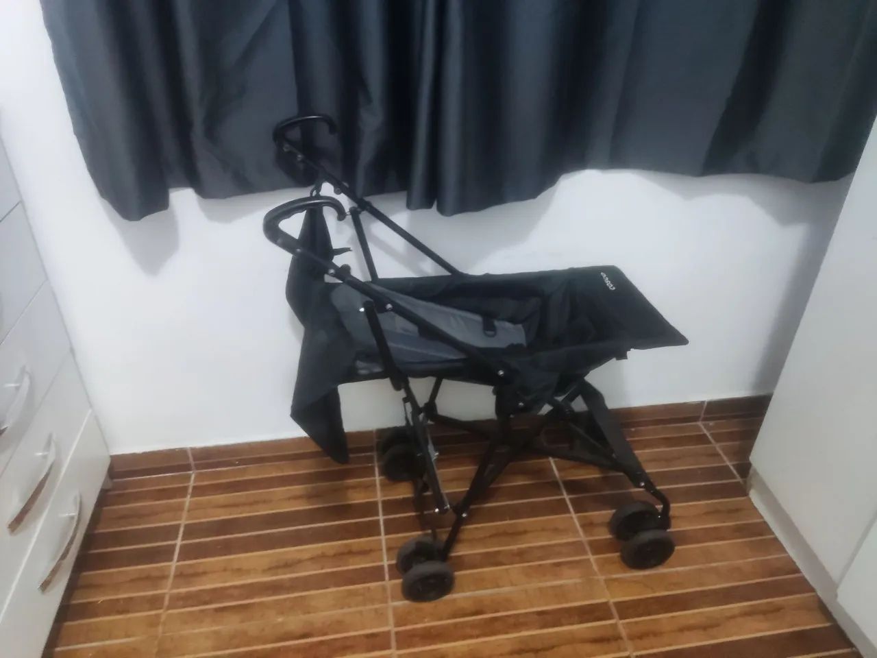 Vendo Carrinho de bebê Cosco Keep - Foto 4