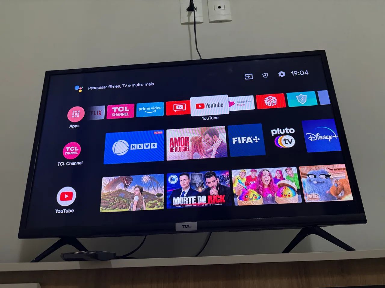 Vendo Smart Tv Tcl 32?- Com comando de voz pelo controle - Foto 3