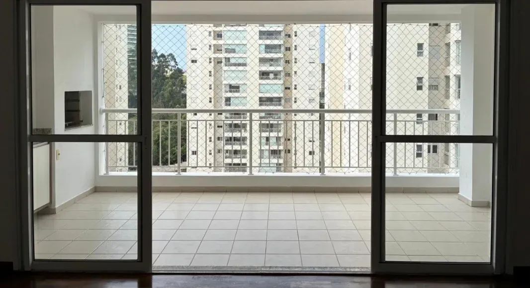 Apto de 132 mts 3 dormitórios 1 suite - Foto 2