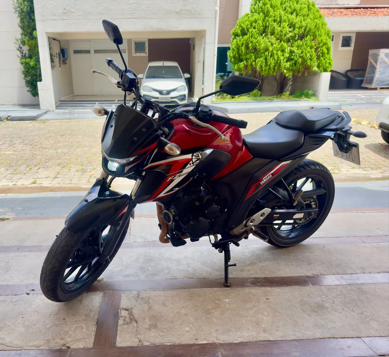 FZ25 2023/2024 - Foto 3