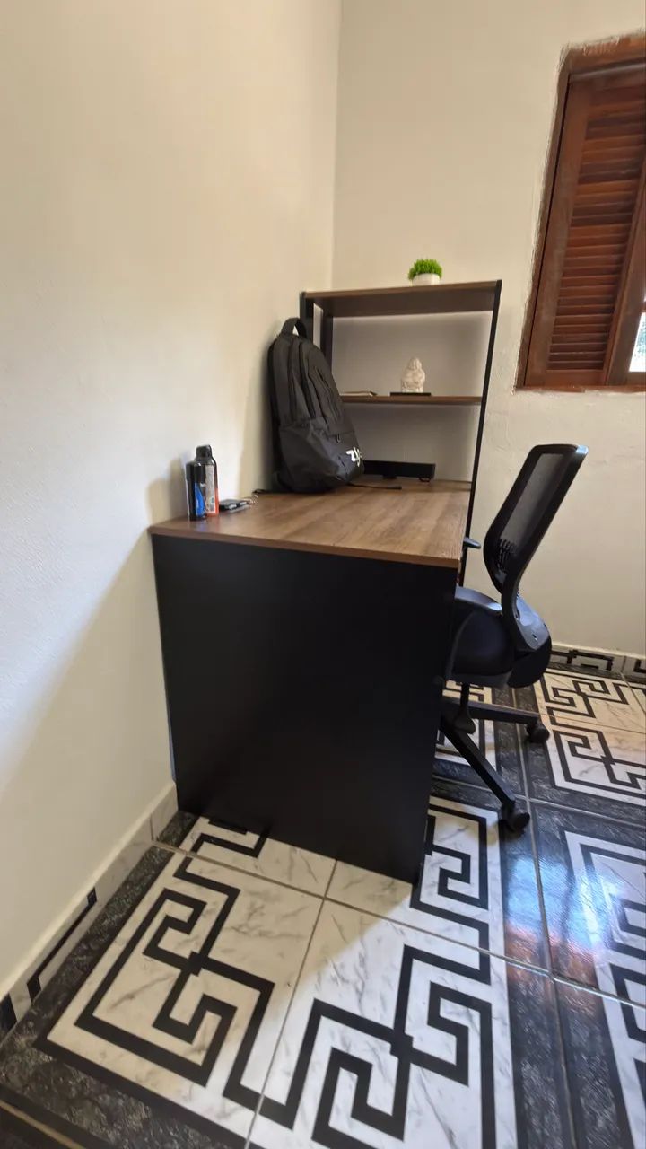 Mesa minimalista 