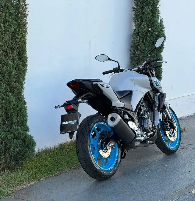 YAMAHA MT-03 CONNECTED ABS 2026 - Foto 3