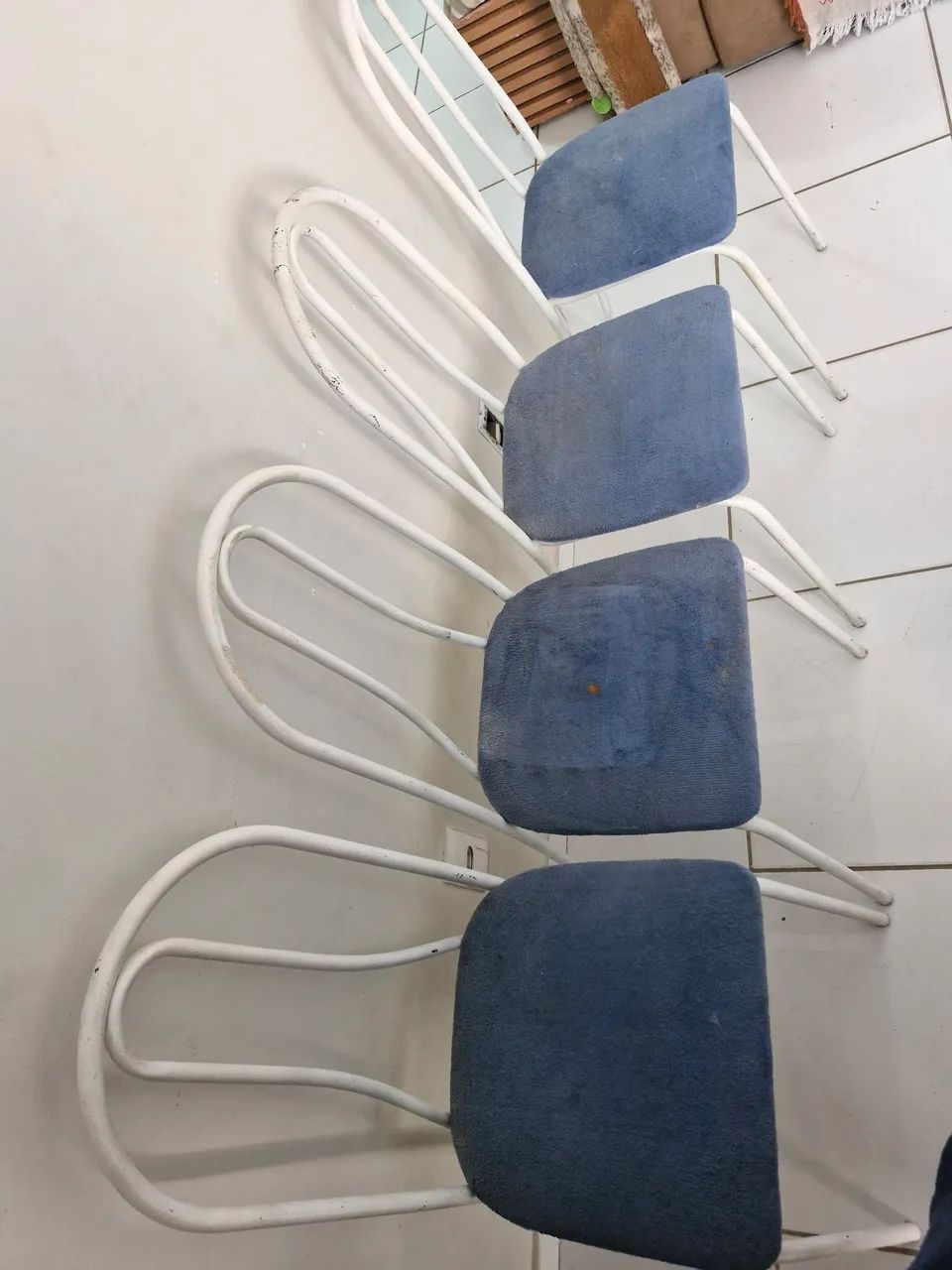 Cadeiras   und  30,00  tenho 4 - Foto 5