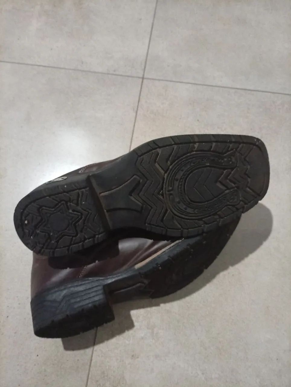 Bota masculina  - Foto 3