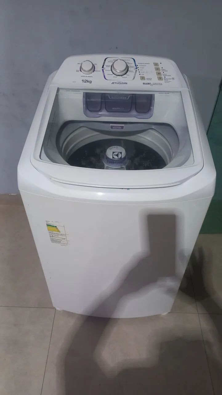 Máquina de Lavar roupas 