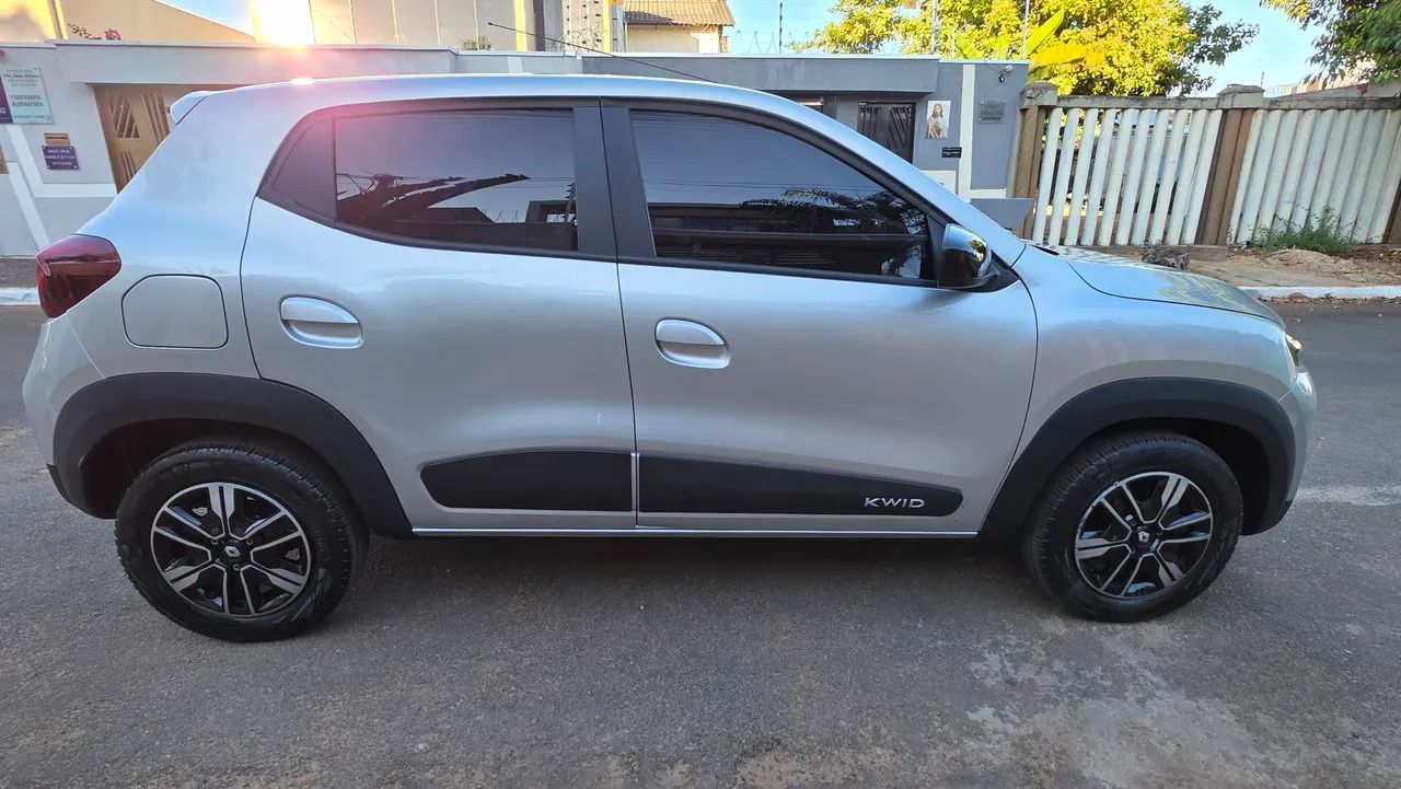 Renault Kwid Intense 1.0 Flex 12V 5P Mec. 2024 - Foto 2