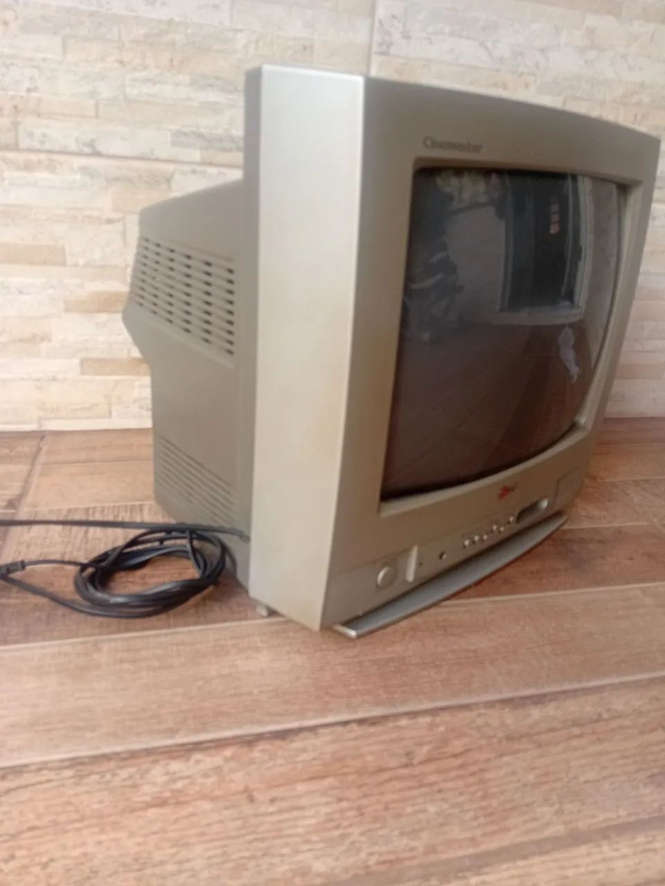 Vendo TV LG 14 polegadas de tubo - Foto 5