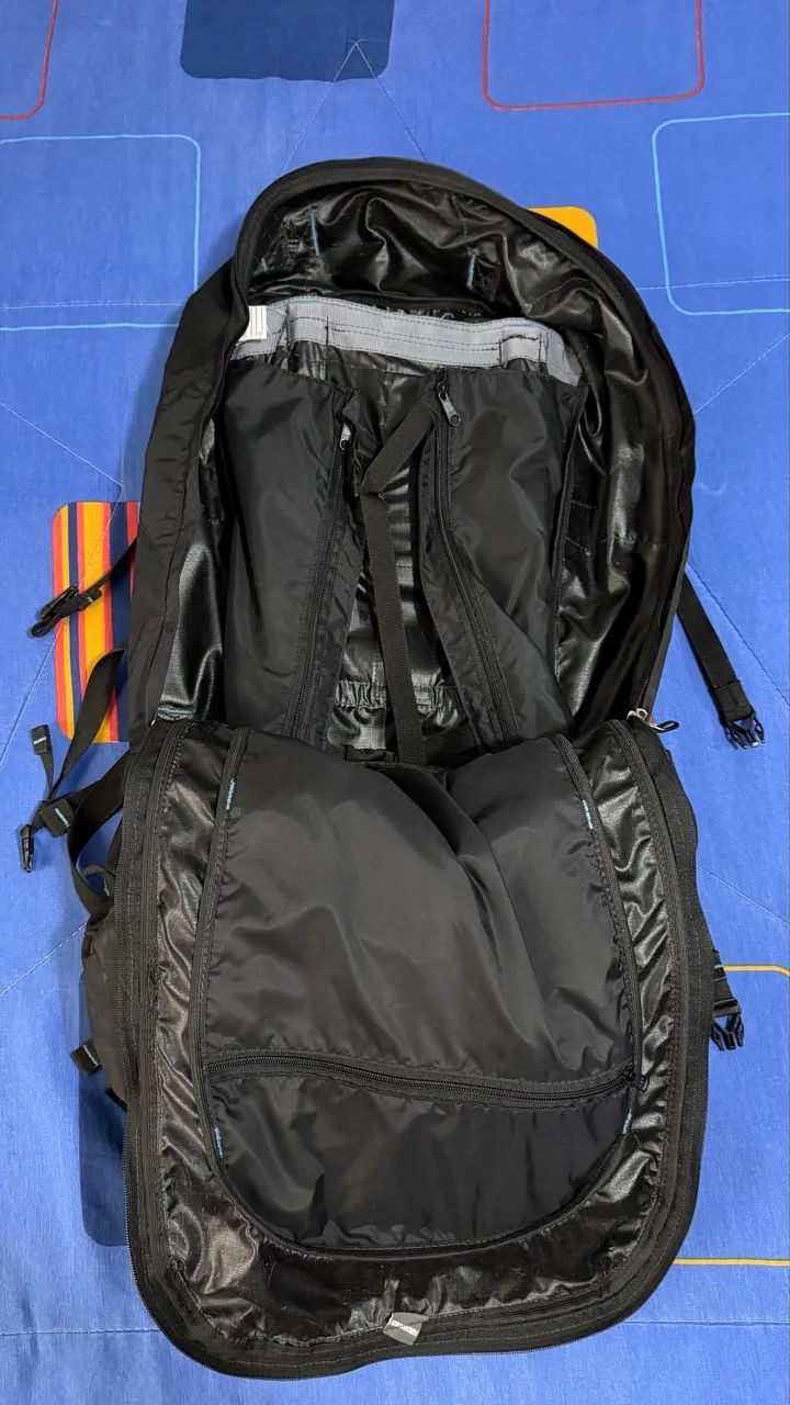 Vendo mochila semi nova - Foto 5