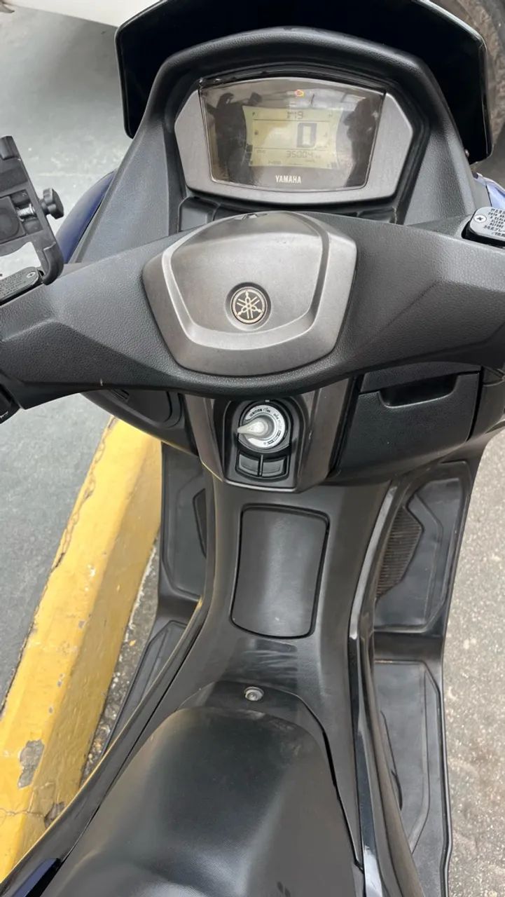 NMAX 160 Abs 2021 - Foto 4