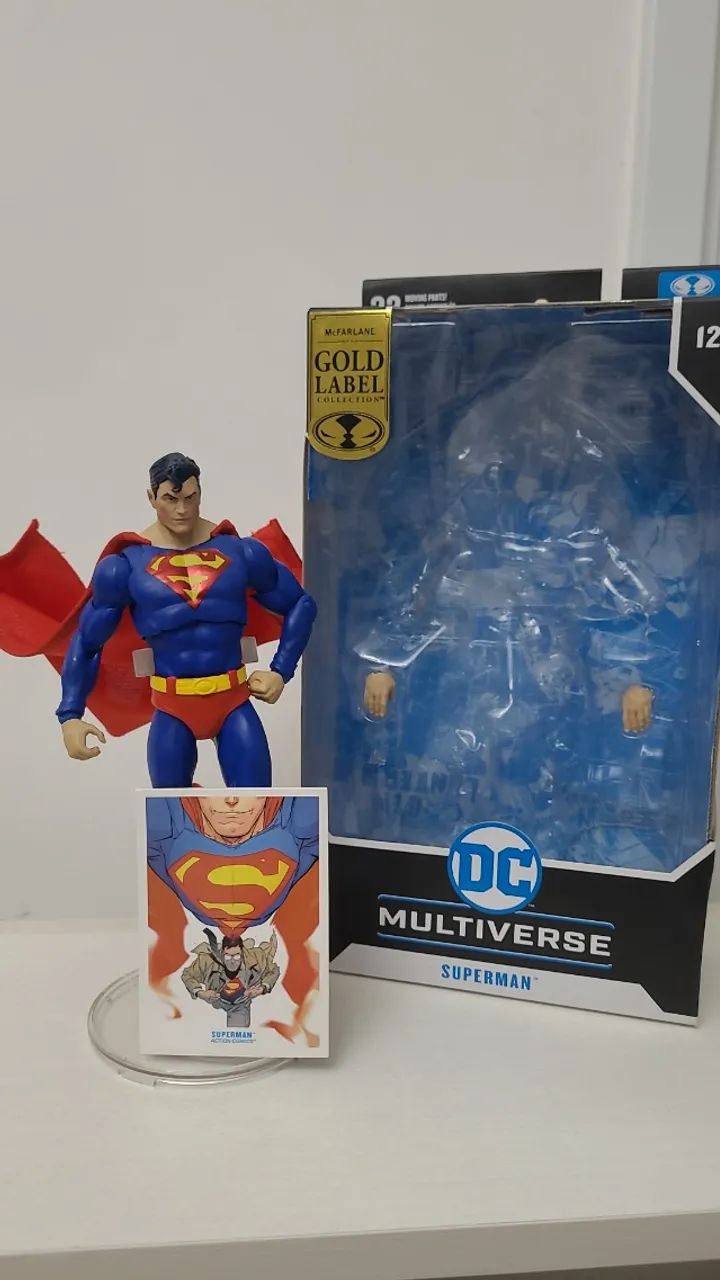 Super man Gold MC Farlane 