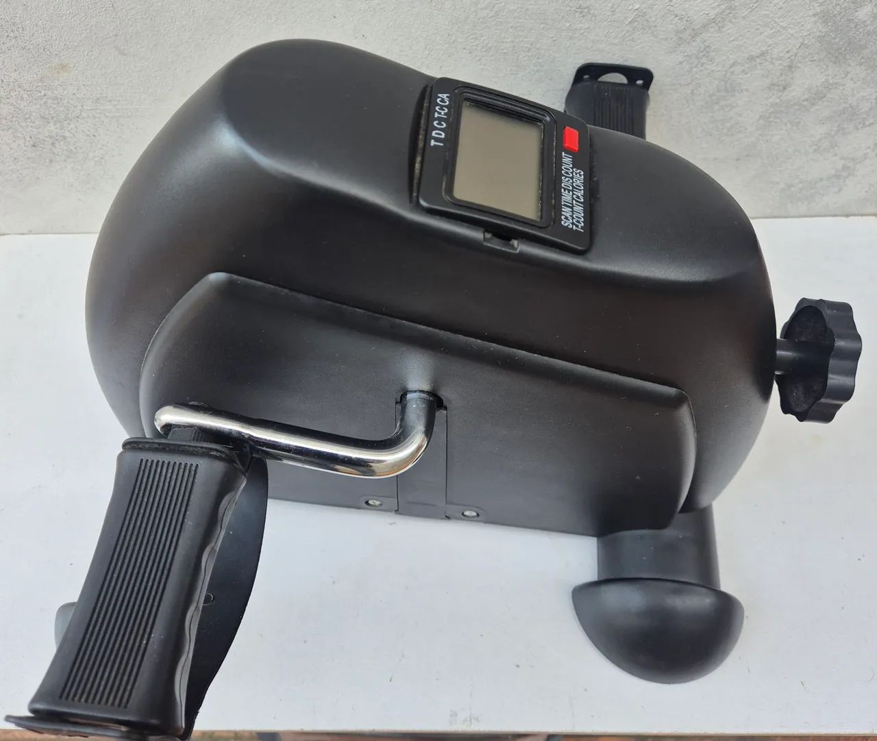 Mini Bicicleta Ergométrica com Visor Digital  - Foto 4