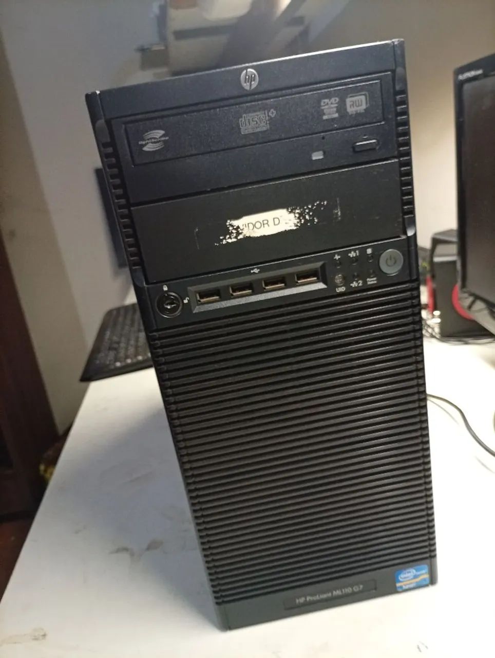 CPU Servidor Hp proliant ML110 G7 - Foto 2