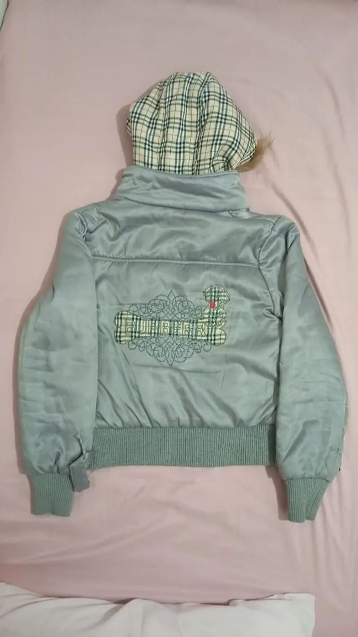 Jaqueta feminina cinza