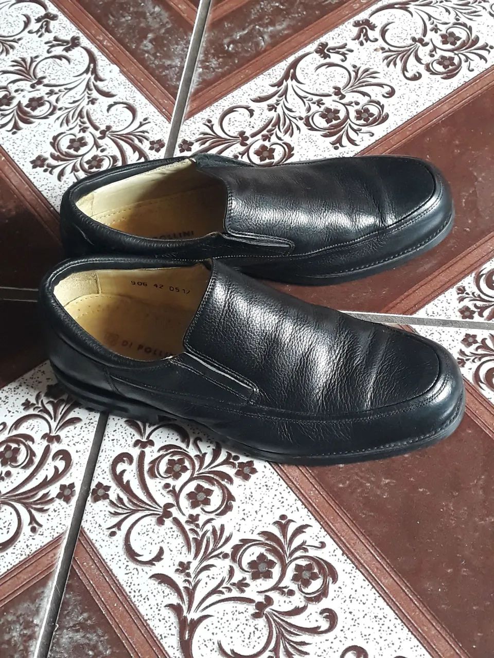 Sapato de couro Di Pollini - Foto 3