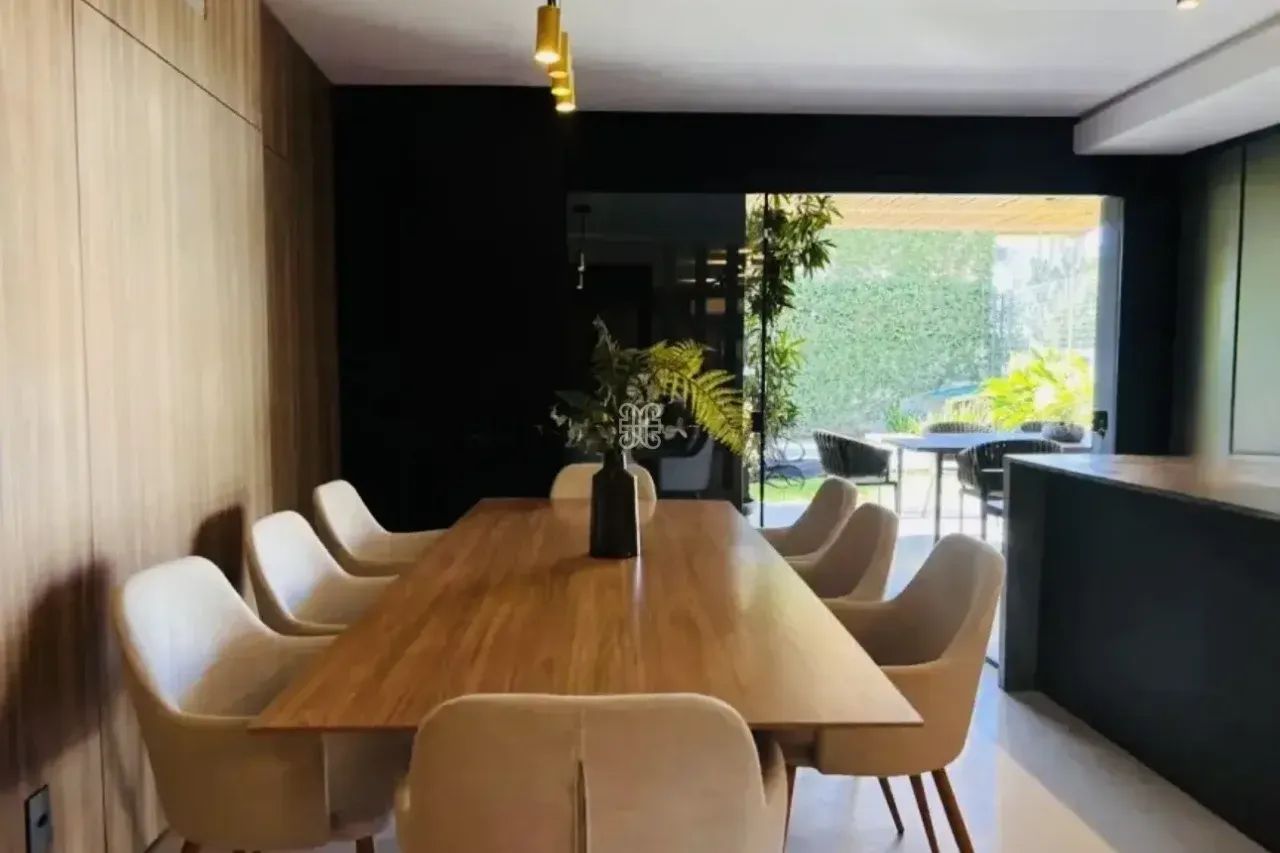 Casa Ampla e Aconchegante com 4 Suítes, Piscina e Espaço Gourmet- Jurerê - Florianópolis-S - Foto 4