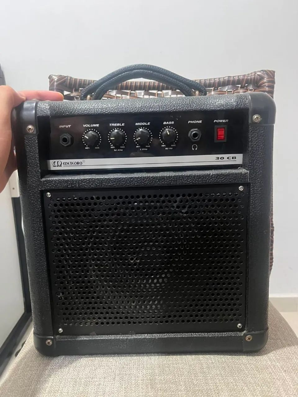 Cubo de contra baixo 