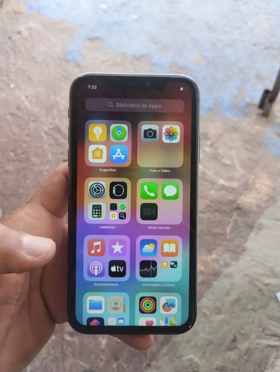 Vendo iPhone 11. Com 128GB. Chip offf - Foto 5