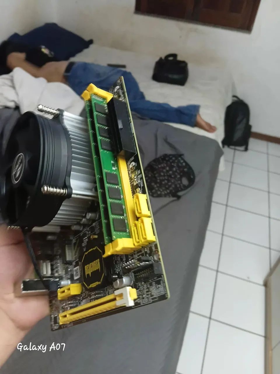 Placa mãe h61 com defeito  - Foto 3
