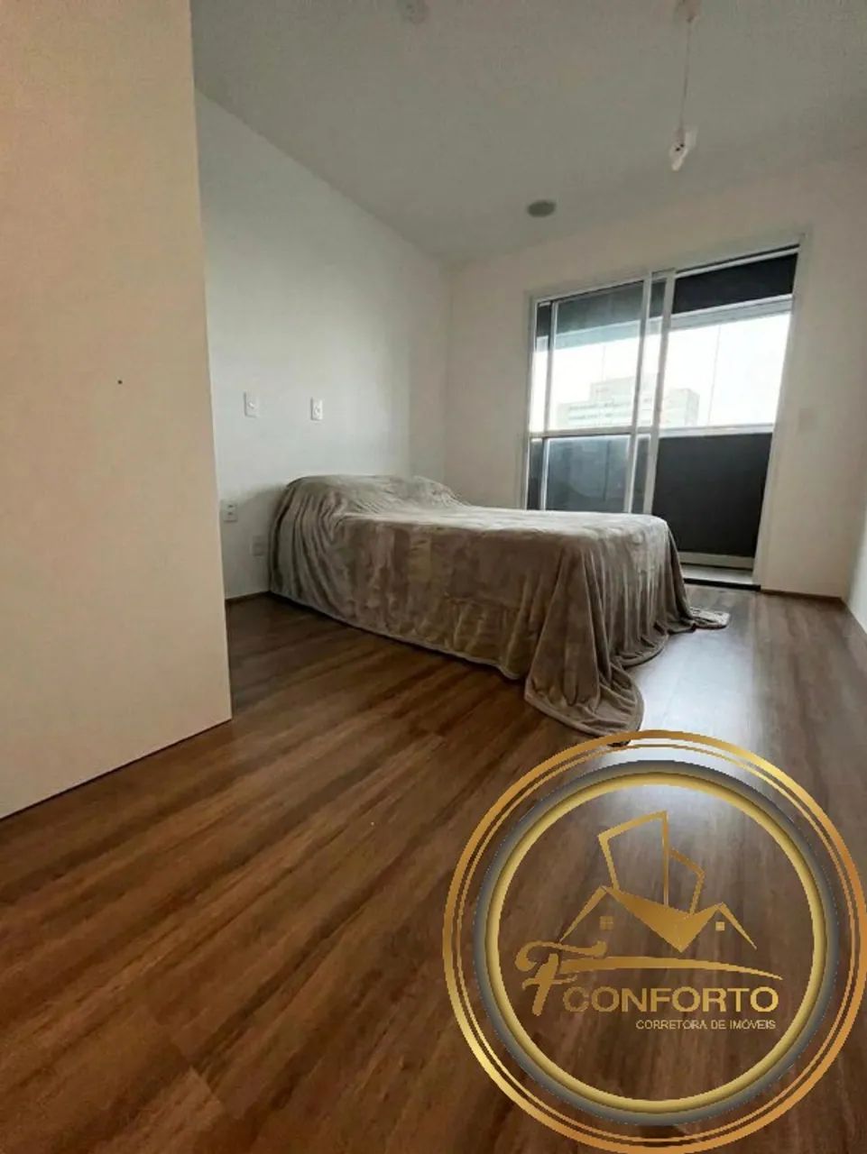 Studio Semi mobiliado para alugar no Belém