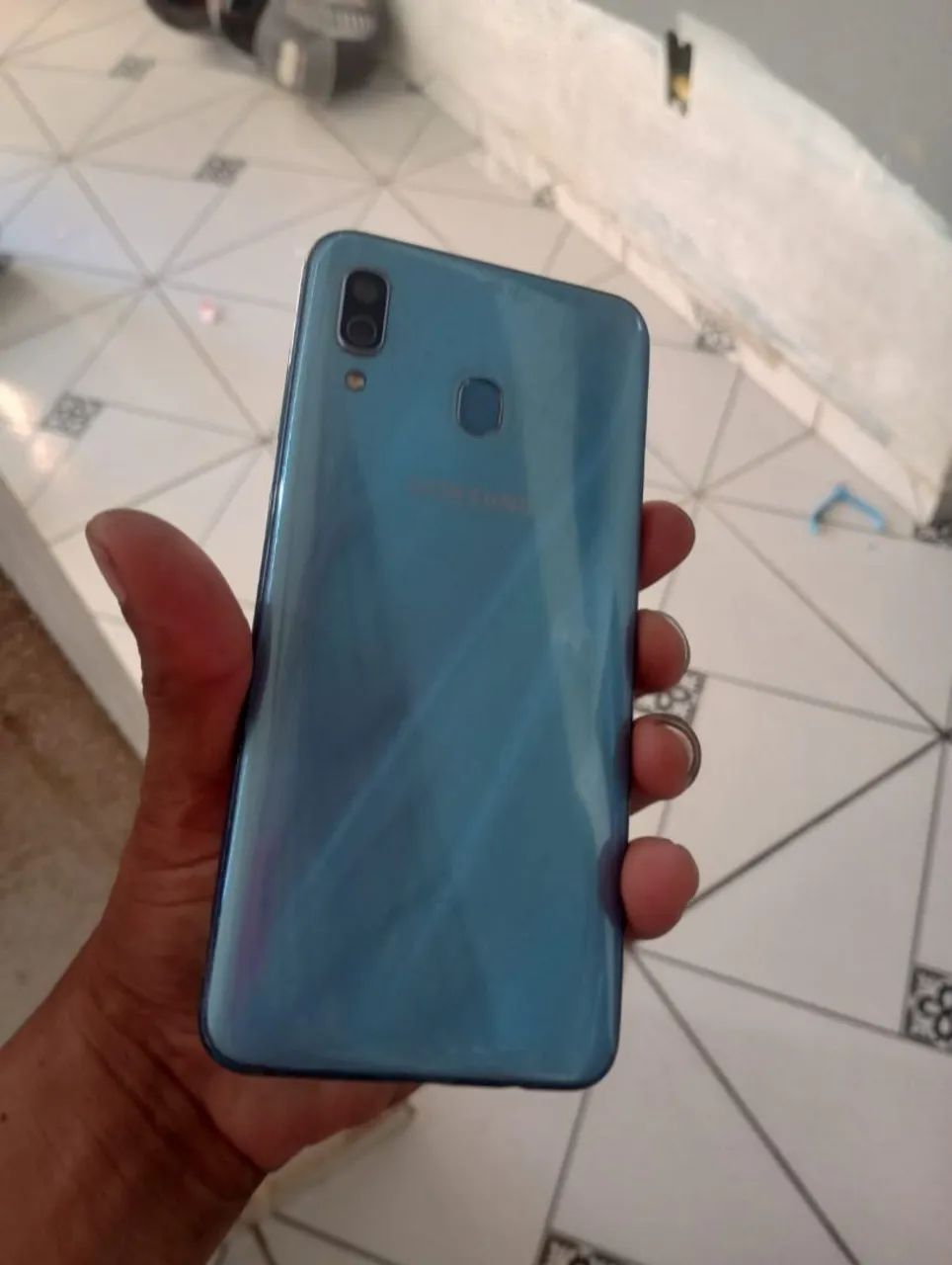 Samsung A30 64gb - Foto 2