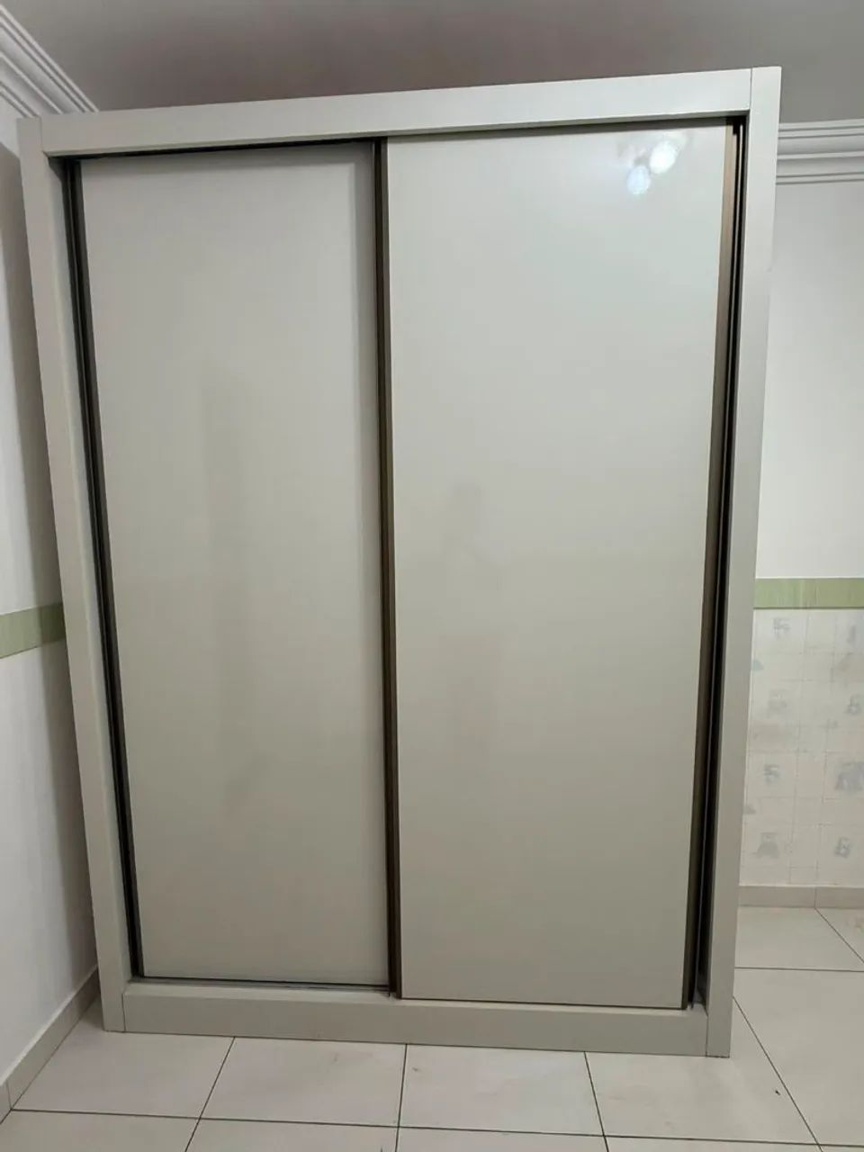 Guarda Roupas - Foto 2