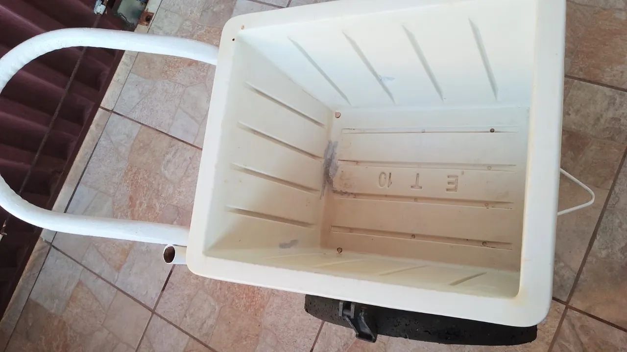 Carrinho de picolé com placas de gelo  - Foto 2
