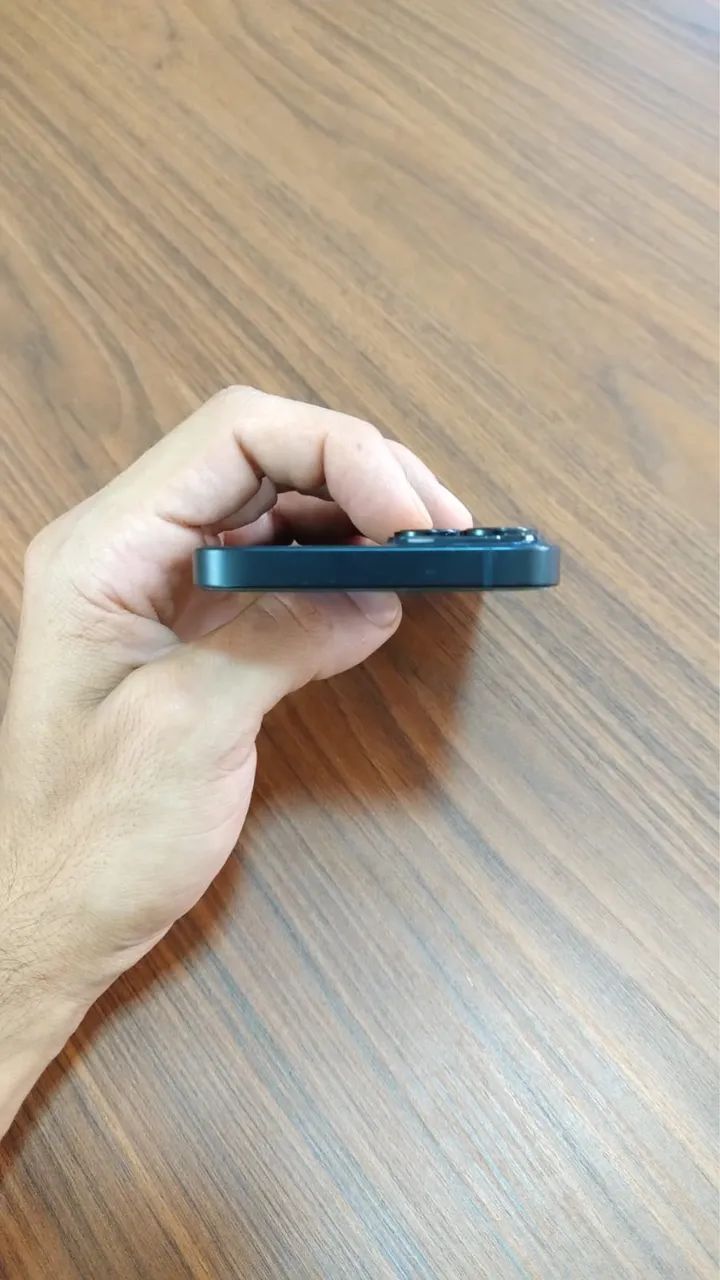 IPhone 14 128GB Dark - Foto 3