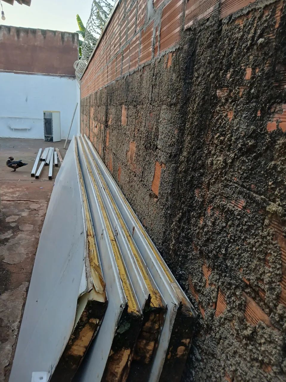 Vendo estrutura com telhas sanduíche isotérmica  - Foto 5