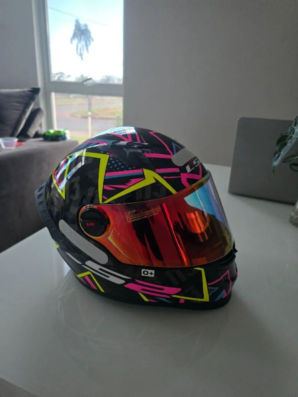 Capacete KYT e LS2 - Foto 2