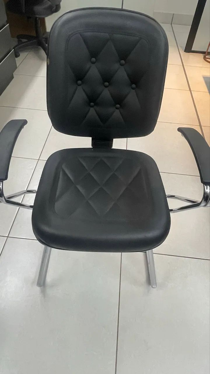 Cadeira recepção  - Foto 2