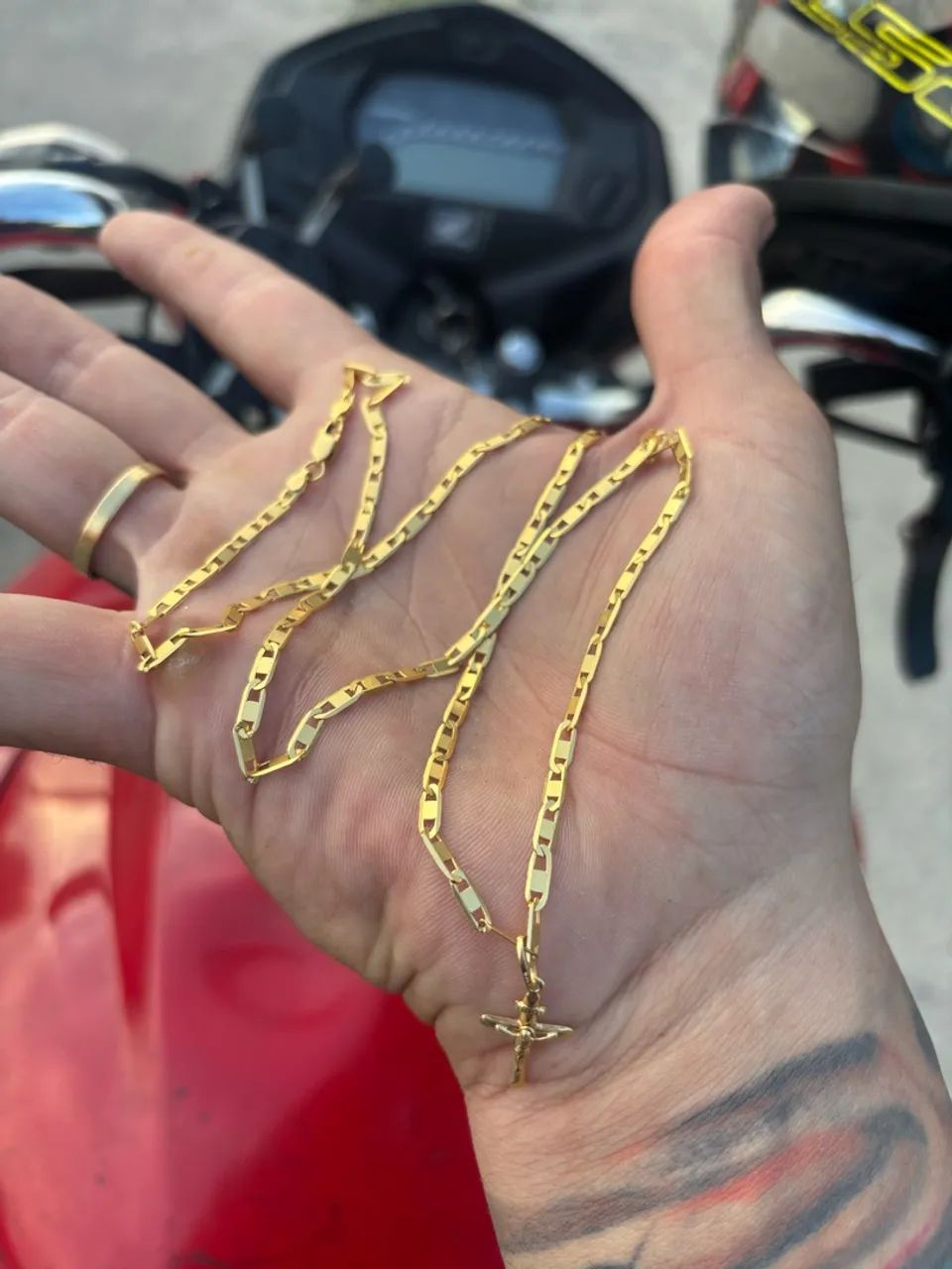 CORRENTE DE OURO DIAMANTADA PIASTRINE SEM USO - Foto 2