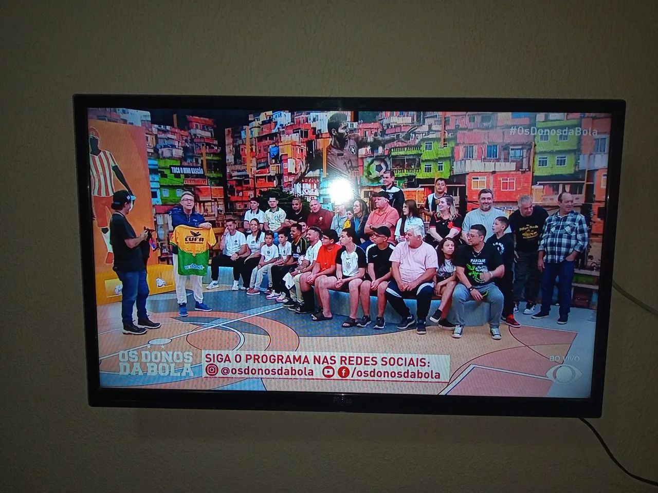 Tv Philco Led 32" chiado no som - Foto 3