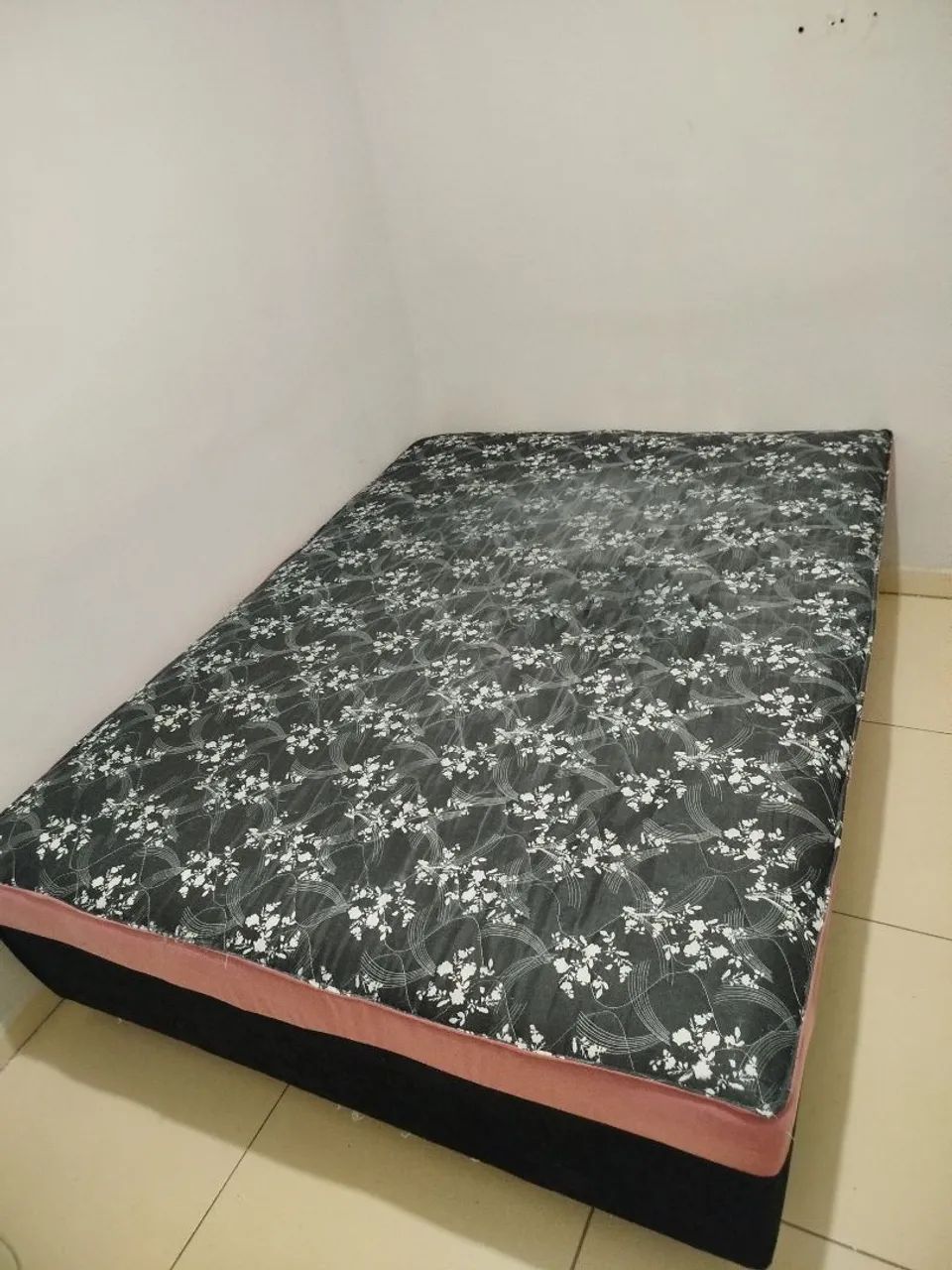 Cama casal, perfeito estado  - Foto 2