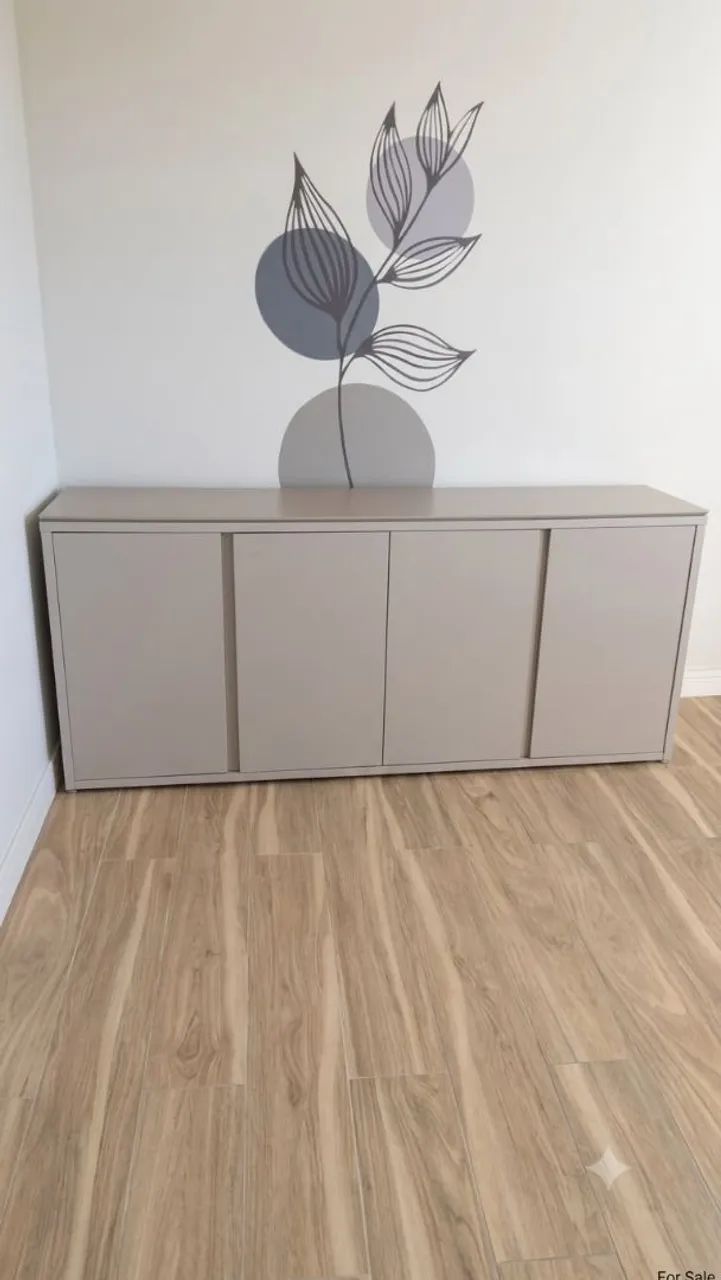Mesa e buffet