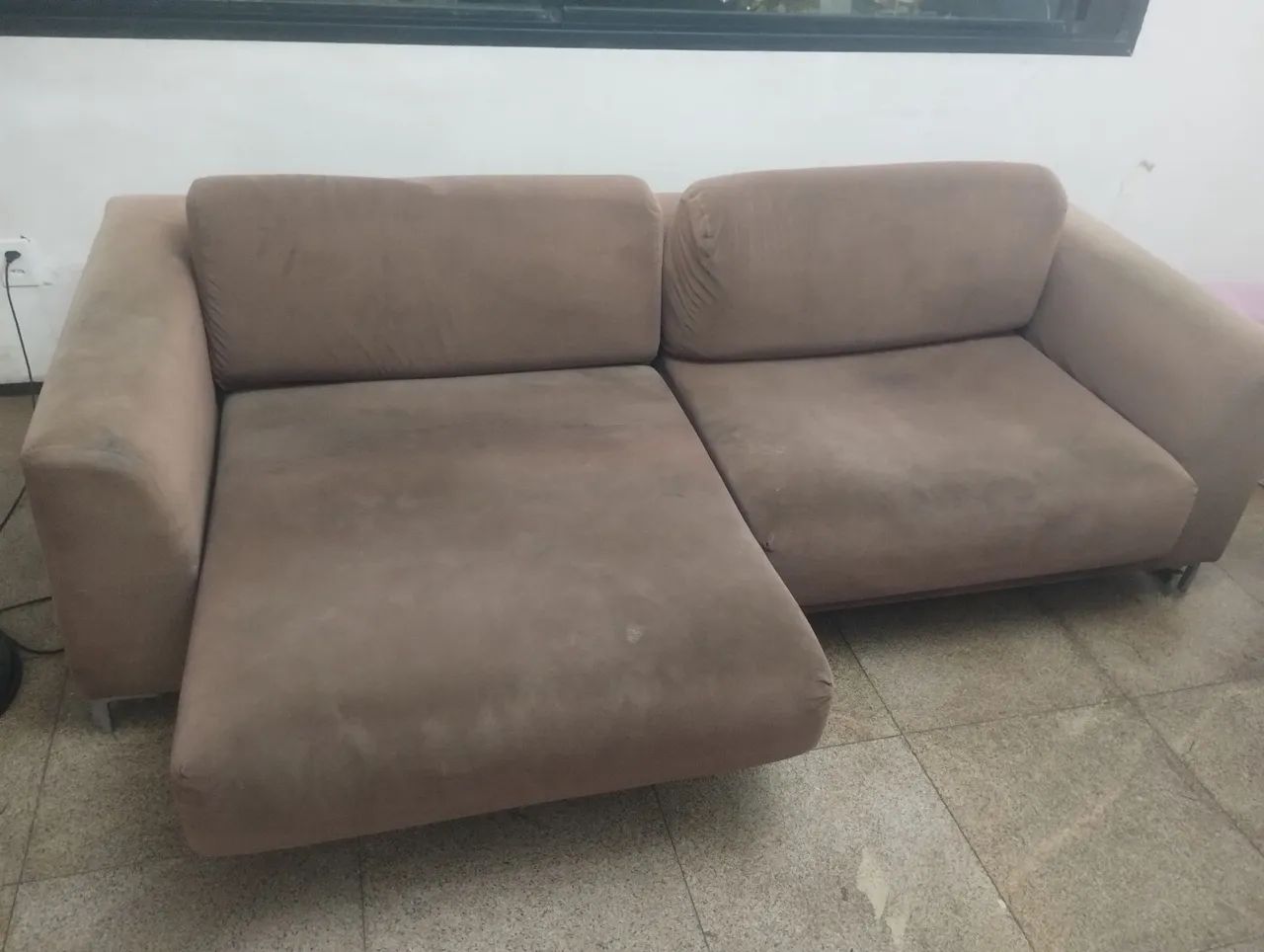 Sofá retrátil dois lugares 2,30m - Foto 2